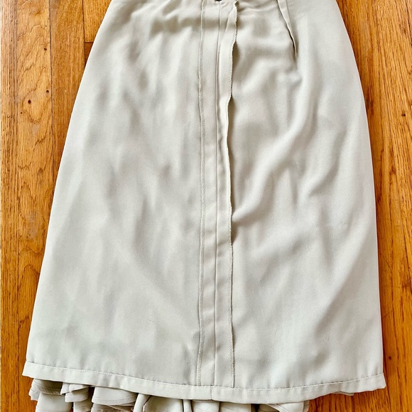VARUN BAHL WOMEN ANTHROPOLOGIE ICEFALL GRAY SKIRT RUFFLES SIZE 2 - Picture 11 of 16